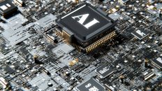 anthropic ai crisis Jorge Razo - Entrenador de emprendedores digitales El Creador de Claude Code Predice el Fin de los Programadores en 2026 — Pero Anthropic Esta Contratando Mas Ingenieros que Nunca