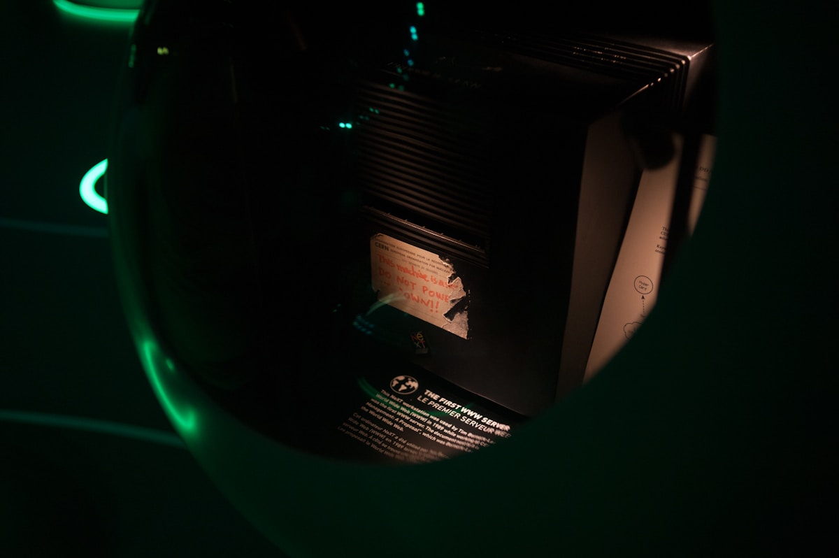 Elon Musk acaba de declarar la guerra a Microsoft con "Macrohard" — y el mundo del software nunca será igual 3 Data center con servidores de IA